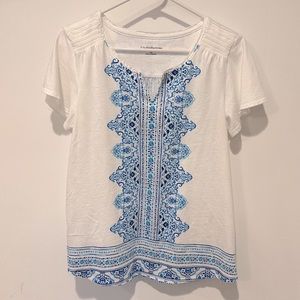 Croft & Barrow, EUC, M, white shirt with blue/teal design